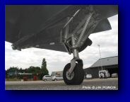 F4U-7 roulette-Photo.2003(c)J-M POINCIN copier.jpg